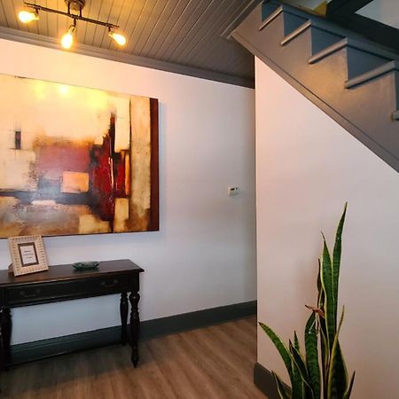 La Petite Auberge Sur Queen Rawdon Εξωτερικό φωτογραφία